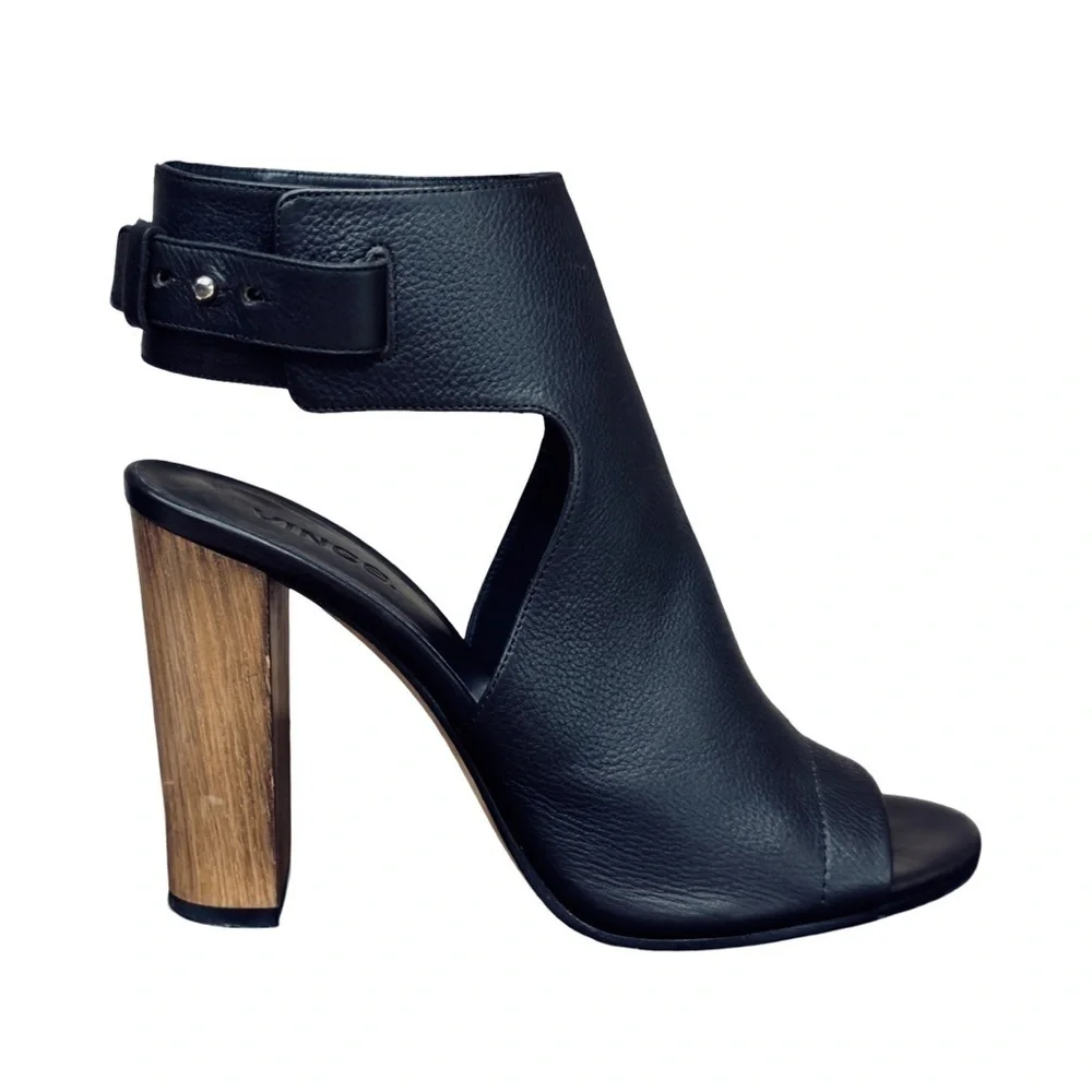 Vince “Addie” Black Leather Open Toe Booties Size 9